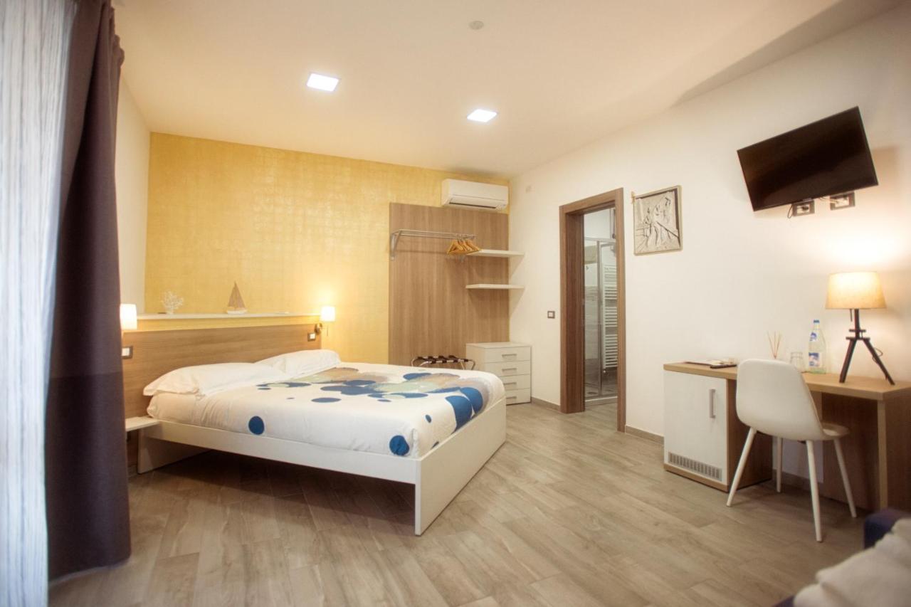 Marbianco B&B Marina Di Carrara Dış mekan fotoğraf